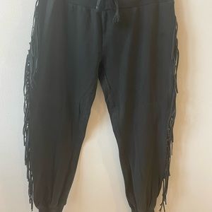 Amuse society fringe sweatpants size medium…black